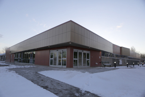 <strong>Doctors</strong> started seeing patients at the expanded St. Joseph's West Side Family Center Monday.  