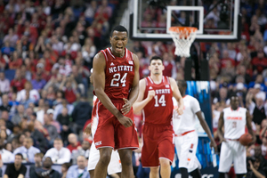 T.J. Warren finished with 28 points and eight rebounds, locking down C.J. Fair on defense in the process.