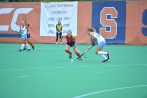 Alyssa Manley and the Syracuse midfield has been the glue of the Orange throughout its undefeated start to 2015.