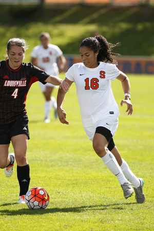 Alex Lamontagne has proven to be one of Syracuse's best Canadian recruits as she's tied for the team lead in goals.