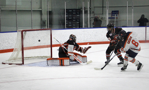 Syracuse cruised to a 7-1 win over RIT on Thursday. It was the team that the Orange lost to in the CHA finals last season. 