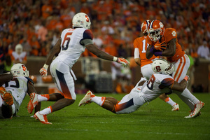 Follow live as Syracuse takes on No. 1 Clemson in the Carrier Dome.