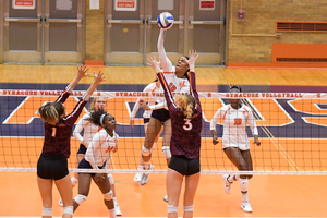 Amber Witherspoon keyed the Orange's straight-set victory Friday night.