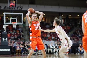 Behind Elijah Hughes' 28 points and Buddy Boeheim's 21 points, the Orange beat Boston College to win their third in the last four games.