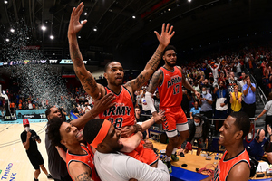 After hitting the game-winning 3, the bench exploded, storming the court to grasp Sykes and celebrate Boeheim's Army's first TBT title.