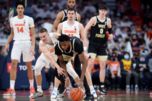 Buddy Boeheim keyed a Syracuse defense that forced 11 second-half turnovers. 