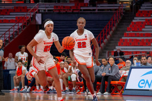 Syracuse finished with 28 fastbreak points and 25 points off turnovers to clinch its third straight win this season.