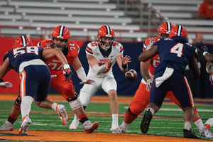 Former Syracuse quarterback Justin Lamson transferred to Stanford. 