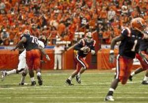 Greg Paulus went 19-for-31 for 167 yards, a touchdown and one interception in his college-football debut. It was Paulus' fist gamer after four year.