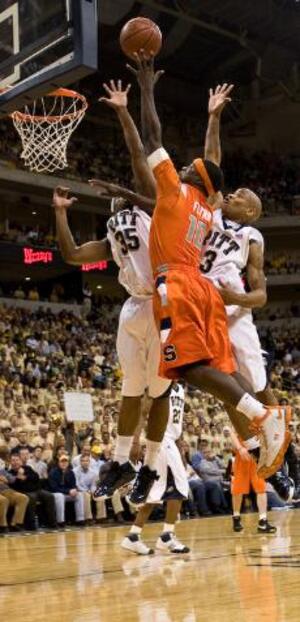 Jonny Flynn shot 3-for-14 Monday night in Syracuse's second conference loss. Flynn shot his worst percentage of the season and scored 12 points.