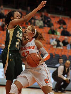 Iasia Hemingway vs. USF